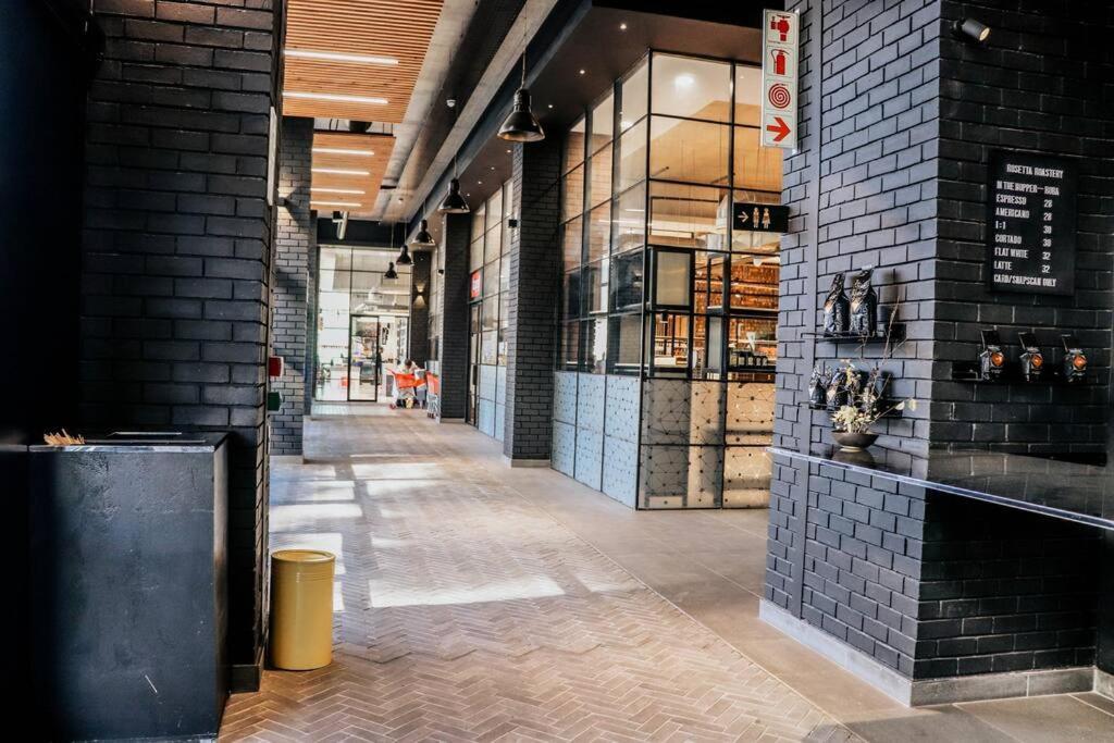 Wex836 - 8th Floor With Parking, Pool & Gym Apartment Cape Town