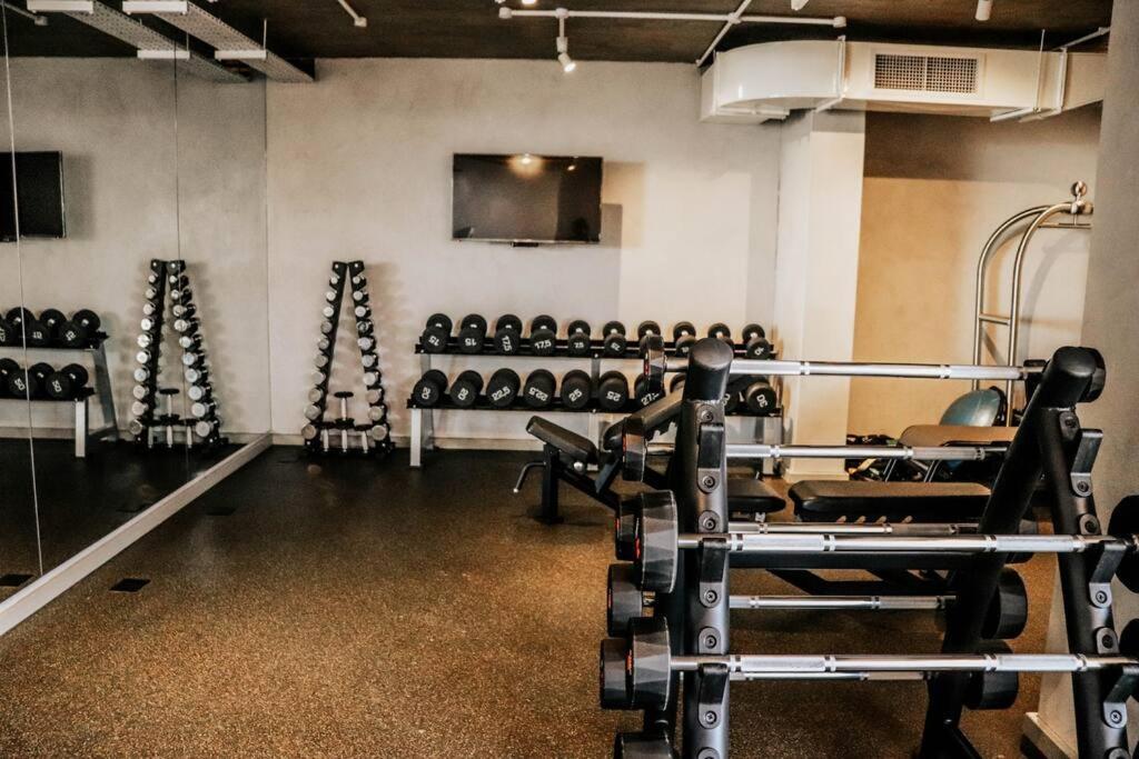 Wex836 - 8th Floor With Parking, Pool & Gym Apartment Cape Town